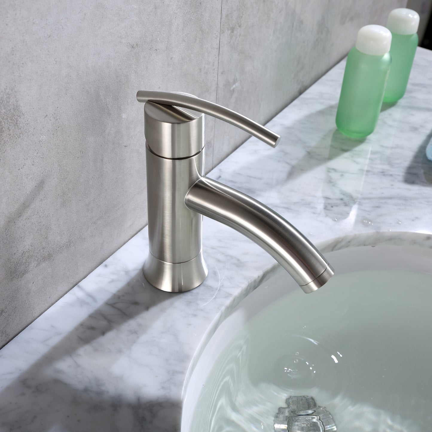 Single Hole Single-Handle Bathroom Faucet with drain in Brushed Nickel