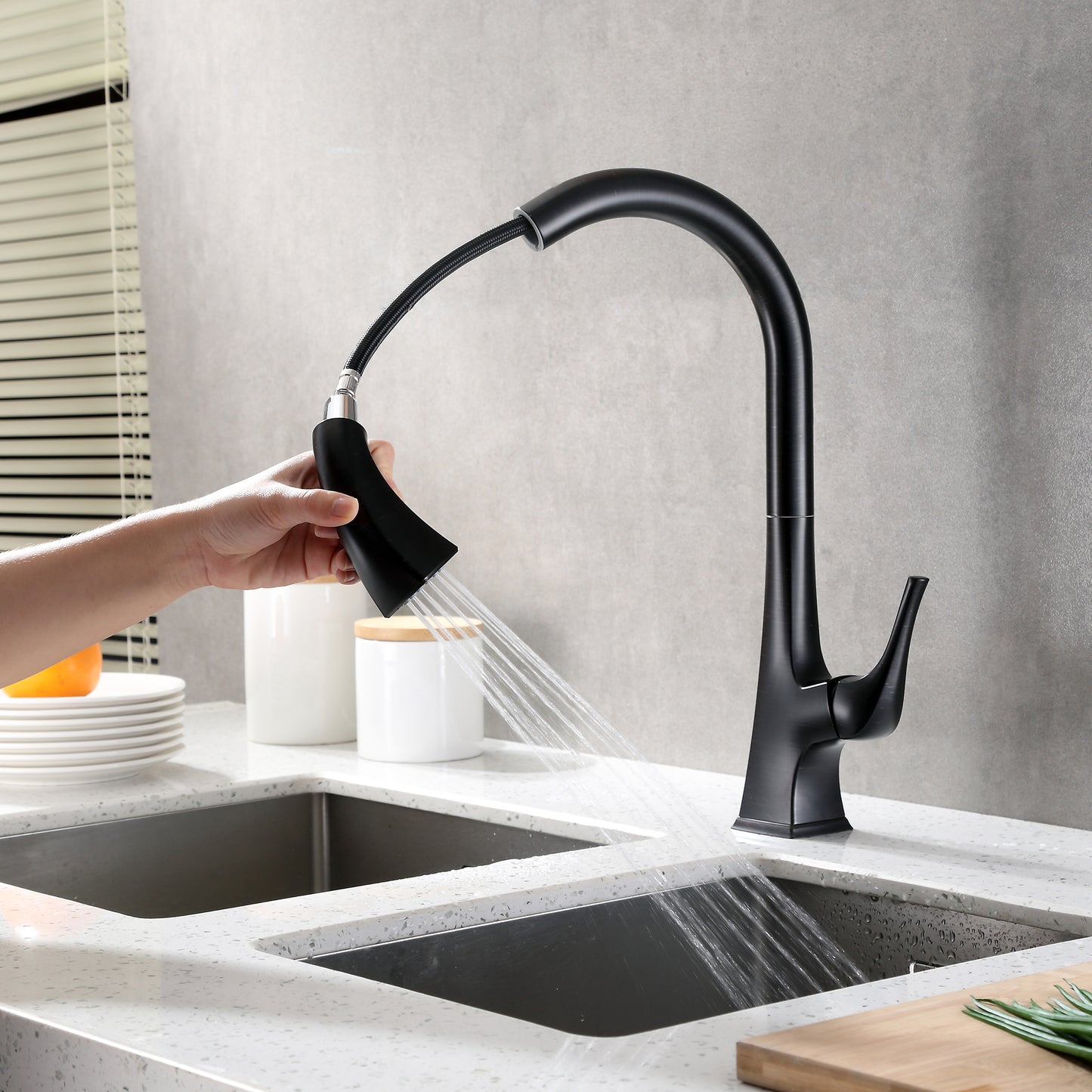 Single-Handle Pull-Down Sprayer Kitchen Faucet with 2-Function Spray Head 359 in Oil Rubbed Bronze