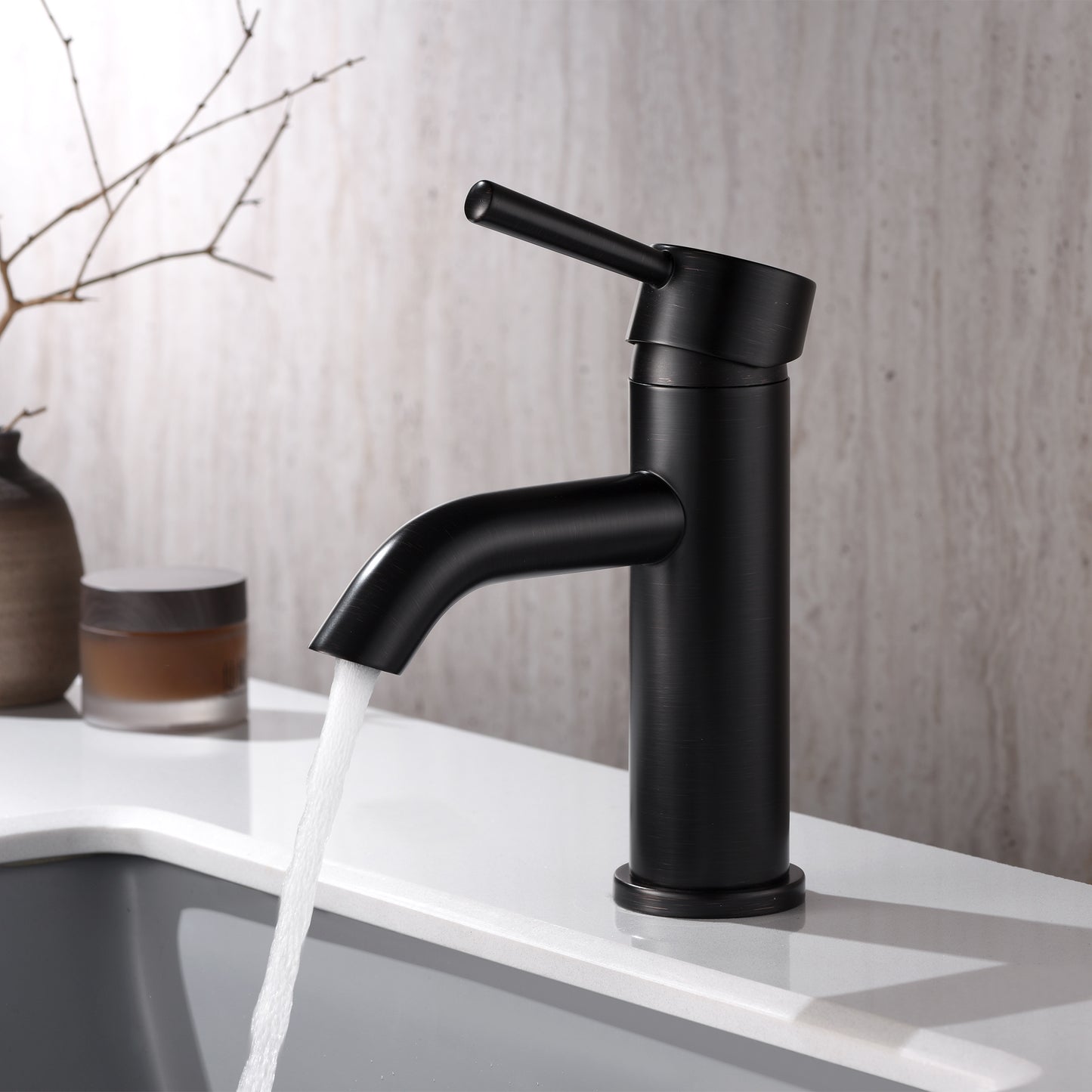 Raphral BSH03-SO Single Hole Single-Handle Bathroom Faucet with drain in Oil Rubbed Bronze