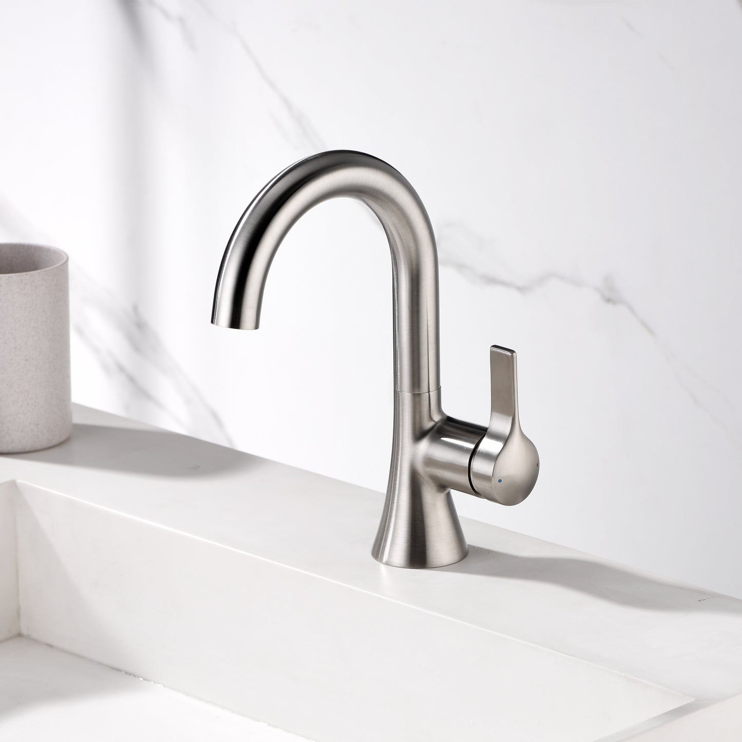 Single Hole Single-Handle Bathroom Faucet with drain in Brushed Nickel