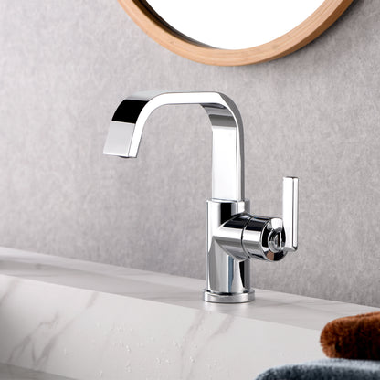 Single Hole Single-Handle Bathroom Faucet with drain in Chrome