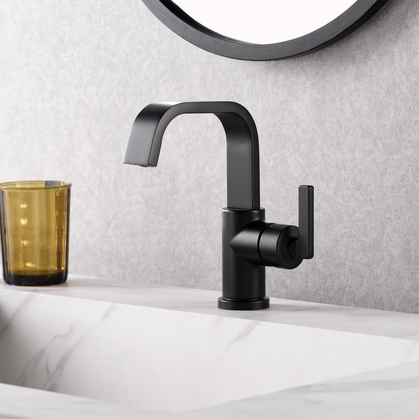 Single Hole Single-Handle Bathroom Faucet with drain in Matte Black