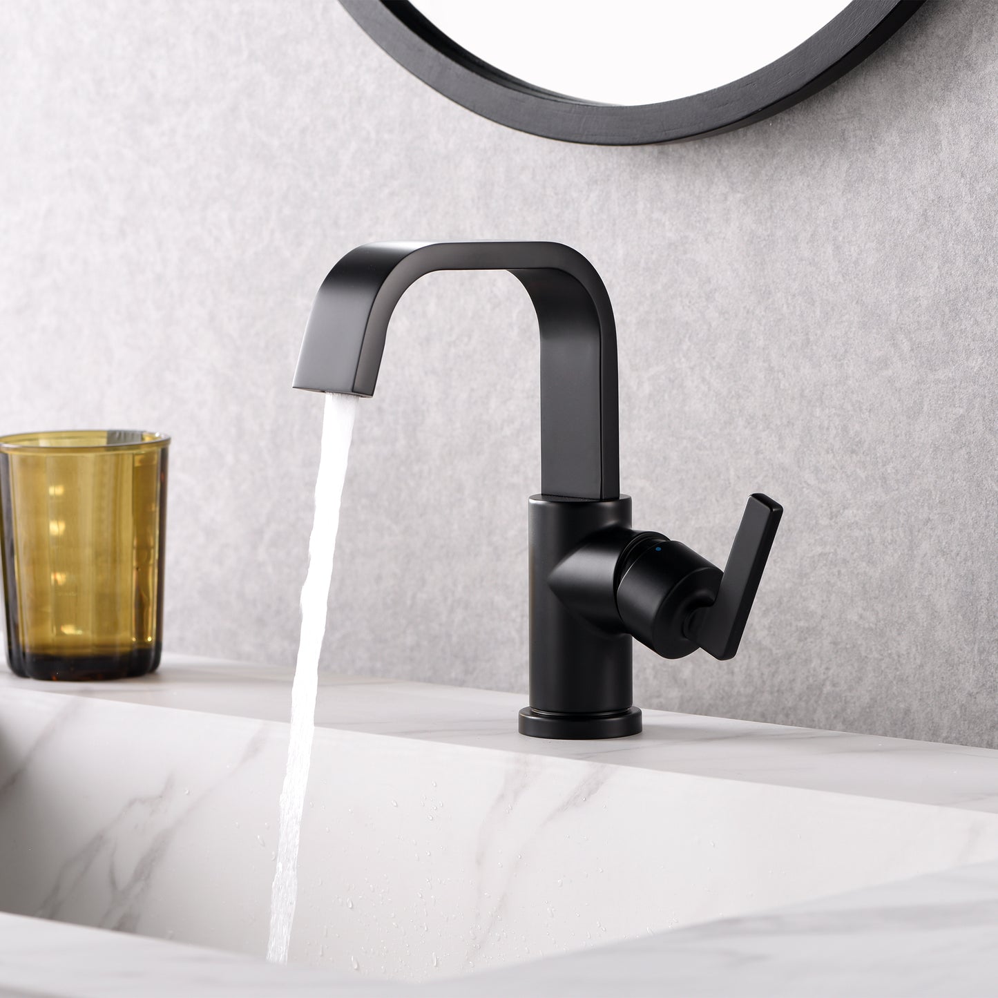 Single Hole Single-Handle Bathroom Faucet with drain in Matte Black