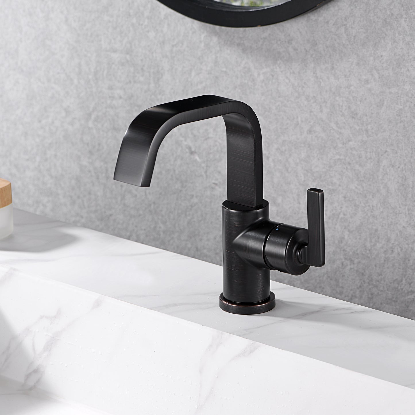 Raiden BSH14-SO Single Hole Single-Handle Bathroom Faucet with drain in Oil Rubbed Bronze