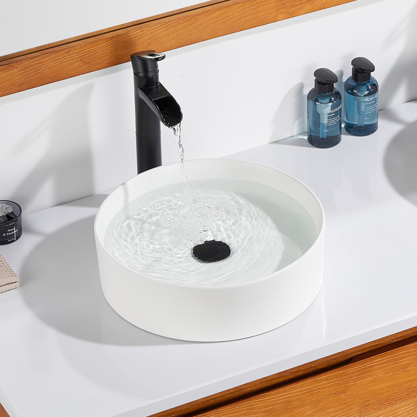 CS-031-MW Modern 18.5 in. Round Bathroom Ceramic Vessel Sink Art Basin in Matte White