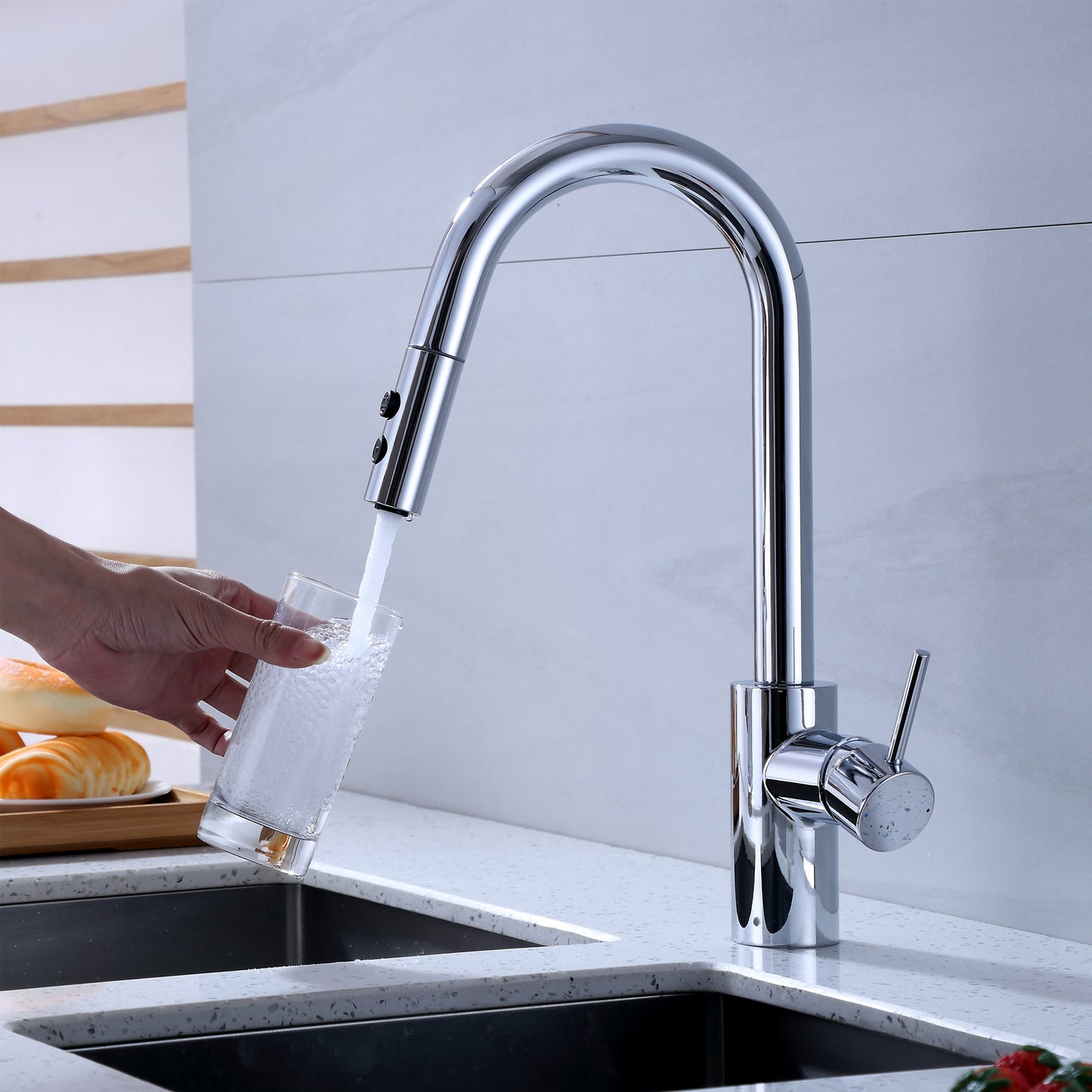 Single-Handle Pull-Down Sprayer Kitchen Faucet with 2-Function Sprayhead 206 in Chrome