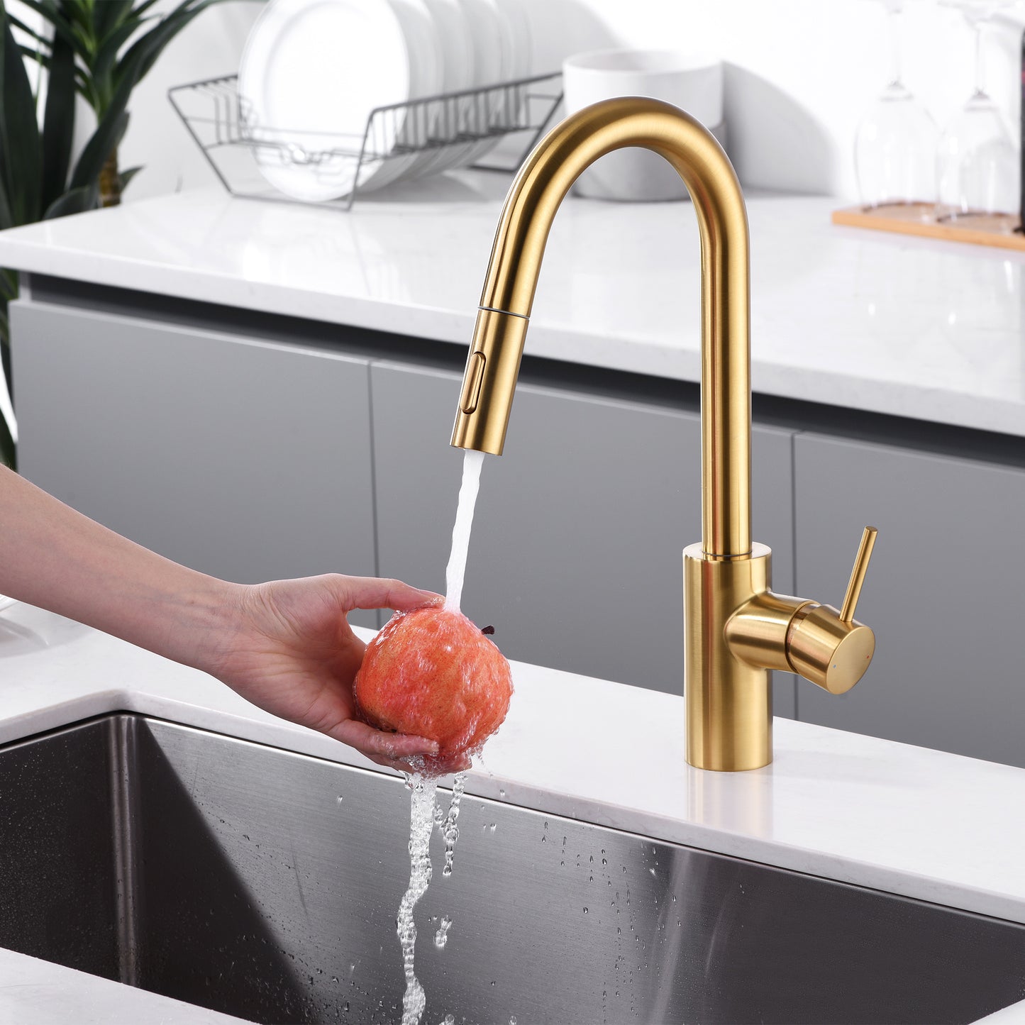 KTS21-TG Single-Handle Pull-Down Sprayer Kitchen Faucet with 2-Function Sprayhead 206 in Brushed Gold