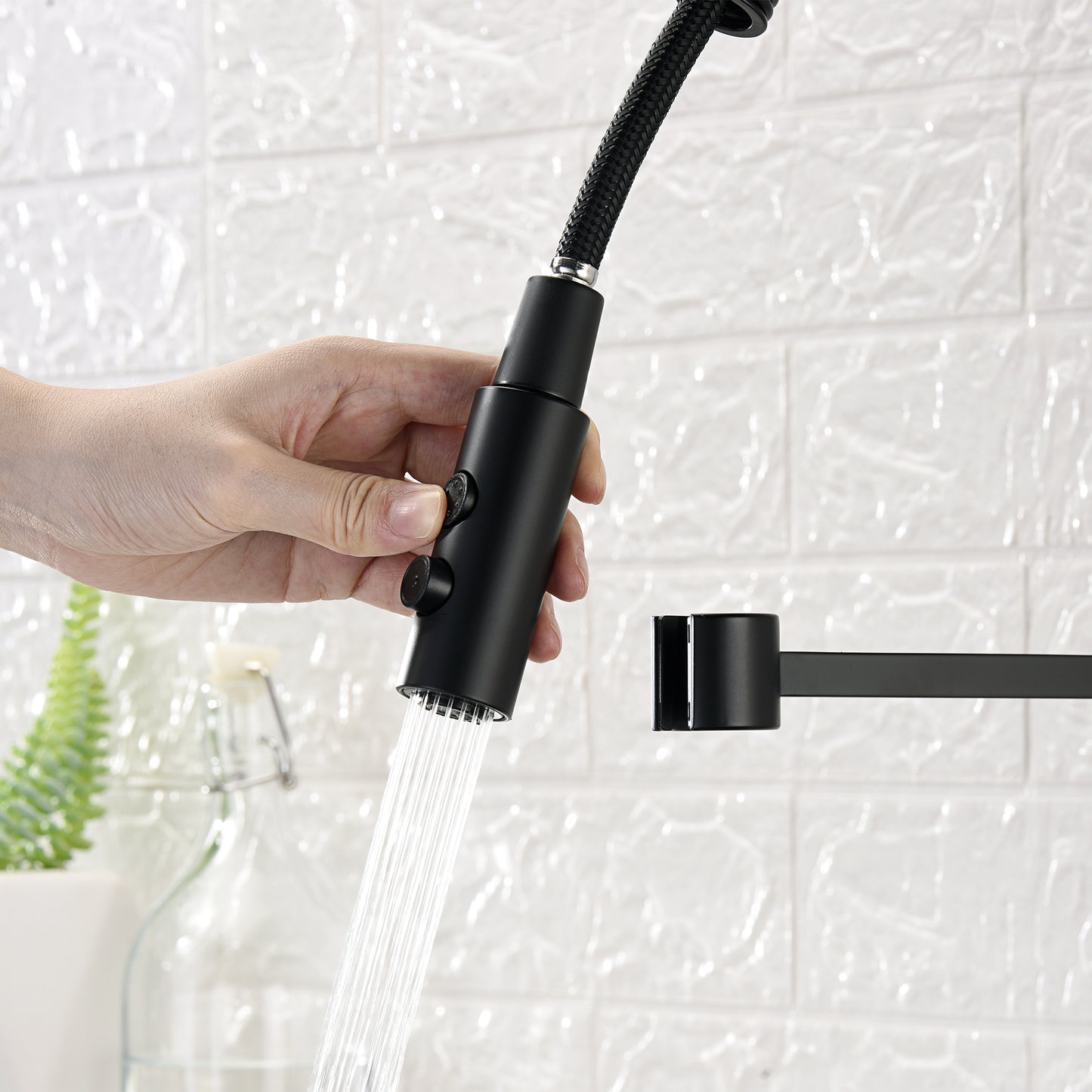 KTS22-TM Single-Handle Pull-Down Sprayer Kitchen Faucet with 2-Function Sprayhead in Matte Black