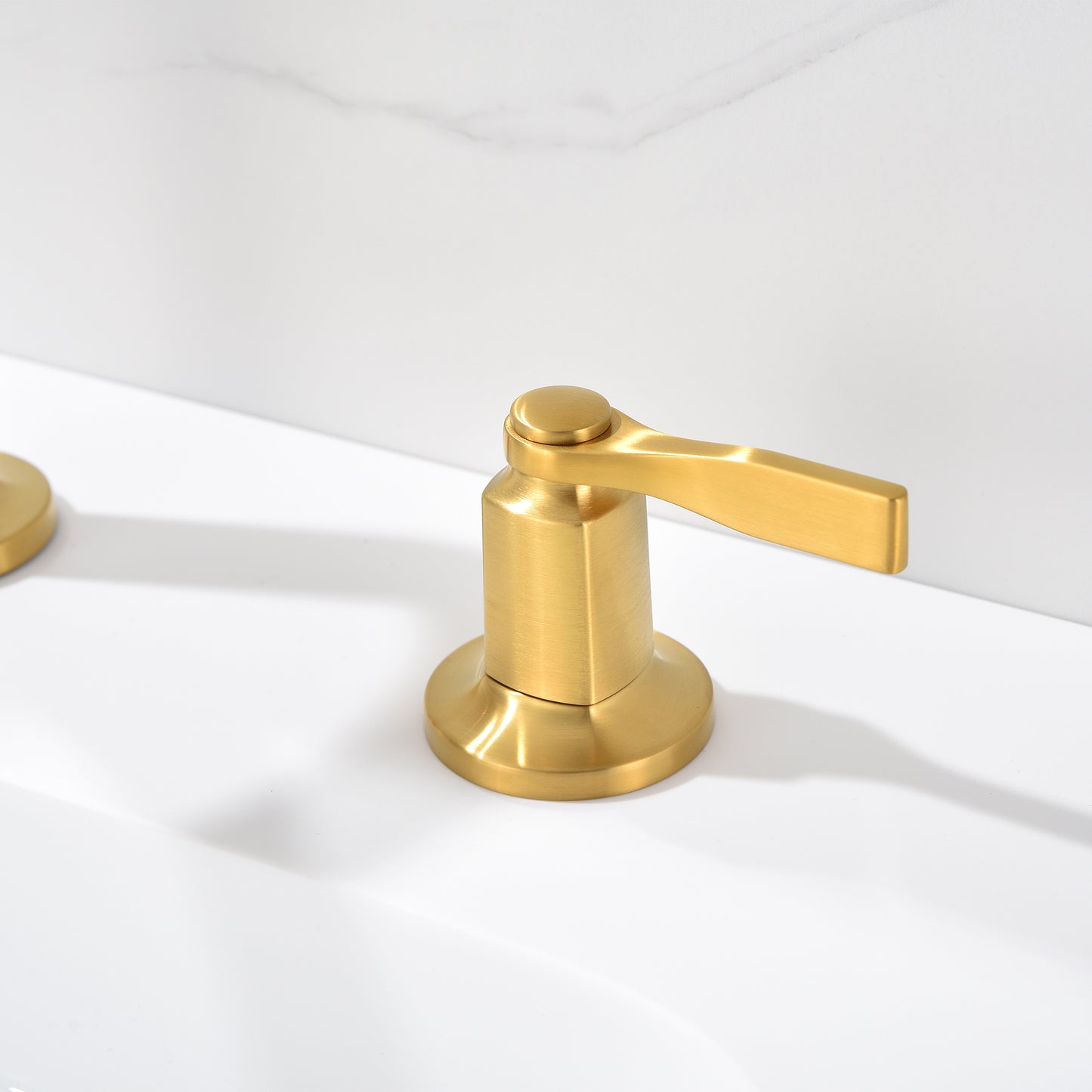 Larko 8 in. Widespread 2-Handle Bathroom Faucet in Brushed Gold