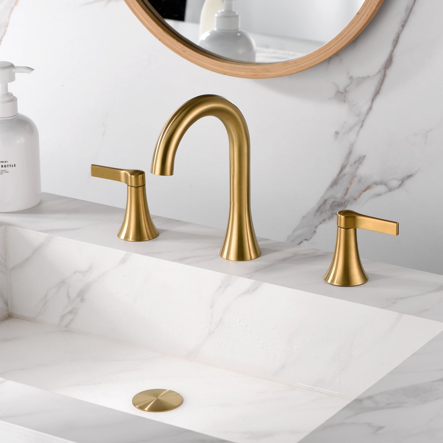 Reesley 8 in. Widespread 2-Handle Bathroom Faucet in Brushed Gold